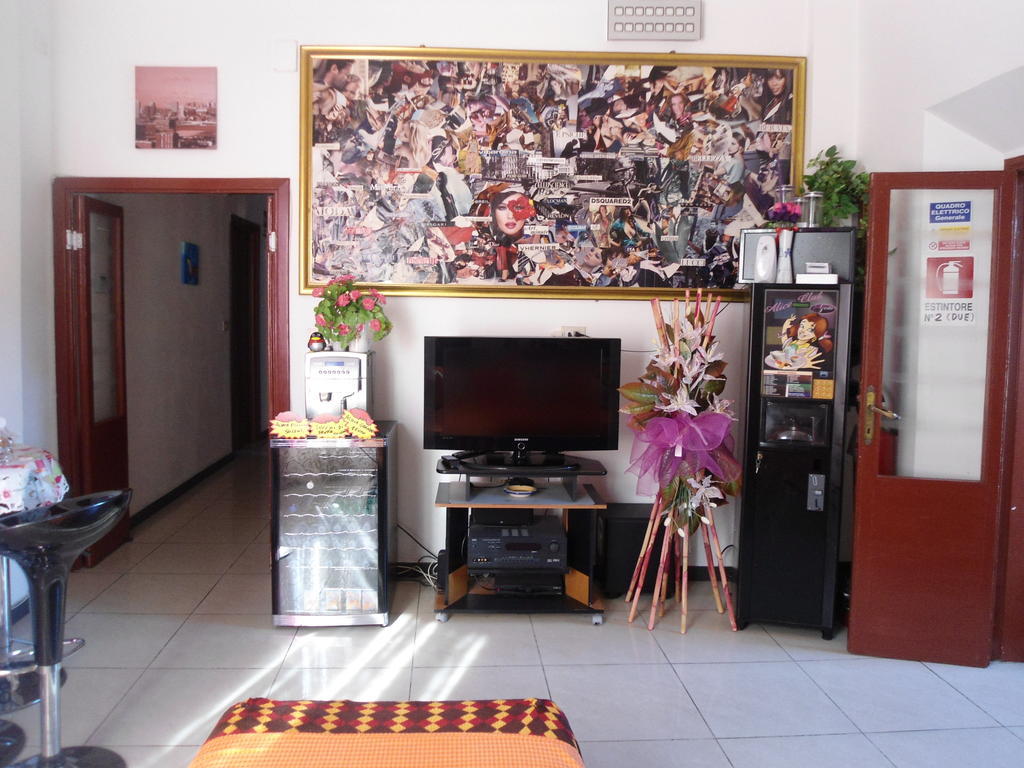 Hotel Houston Livorno - Struttura Esclusivamente Turistica - Not For Business Or Workers 외부 사진