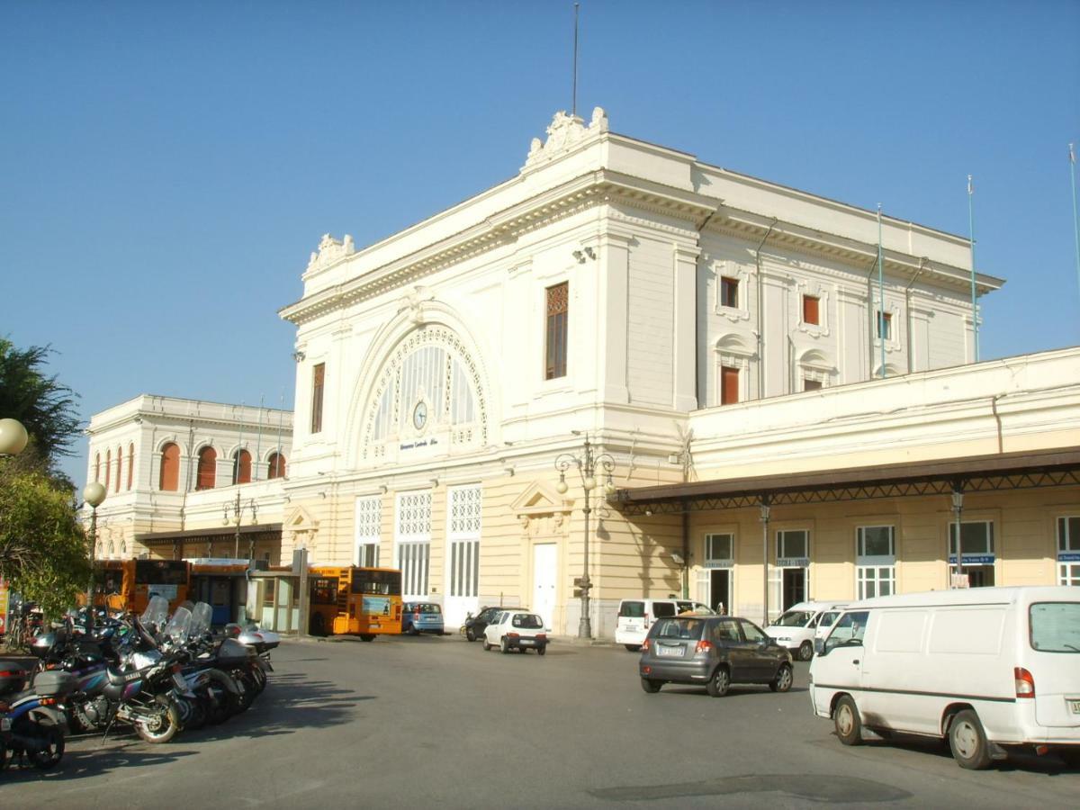 Hotel Houston Livorno - Struttura Esclusivamente Turistica - Not For Business Or Workers 외부 사진